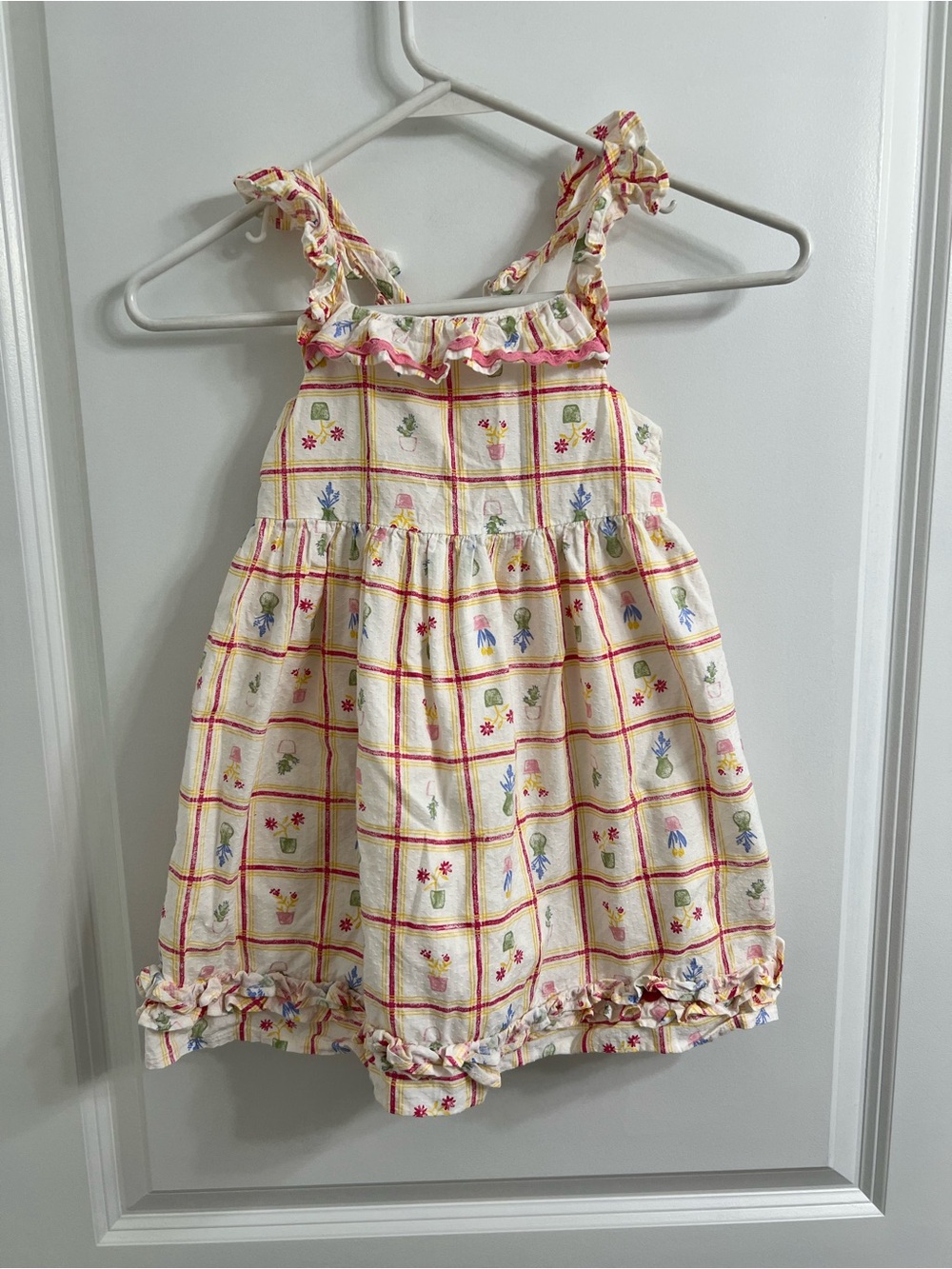 Cupcakes & Cashmere Girls Cream Floral Plaid Cotton Sundress